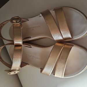 PAUL GREEN TEEGAN  METALLIC LEATHER STRAP SANDALS (New $298) Sz  6.5 Aus = 9 US